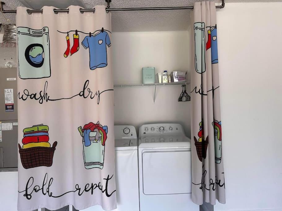 Sunshine Home And Romantic Vacation Sarasota Extérieur photo