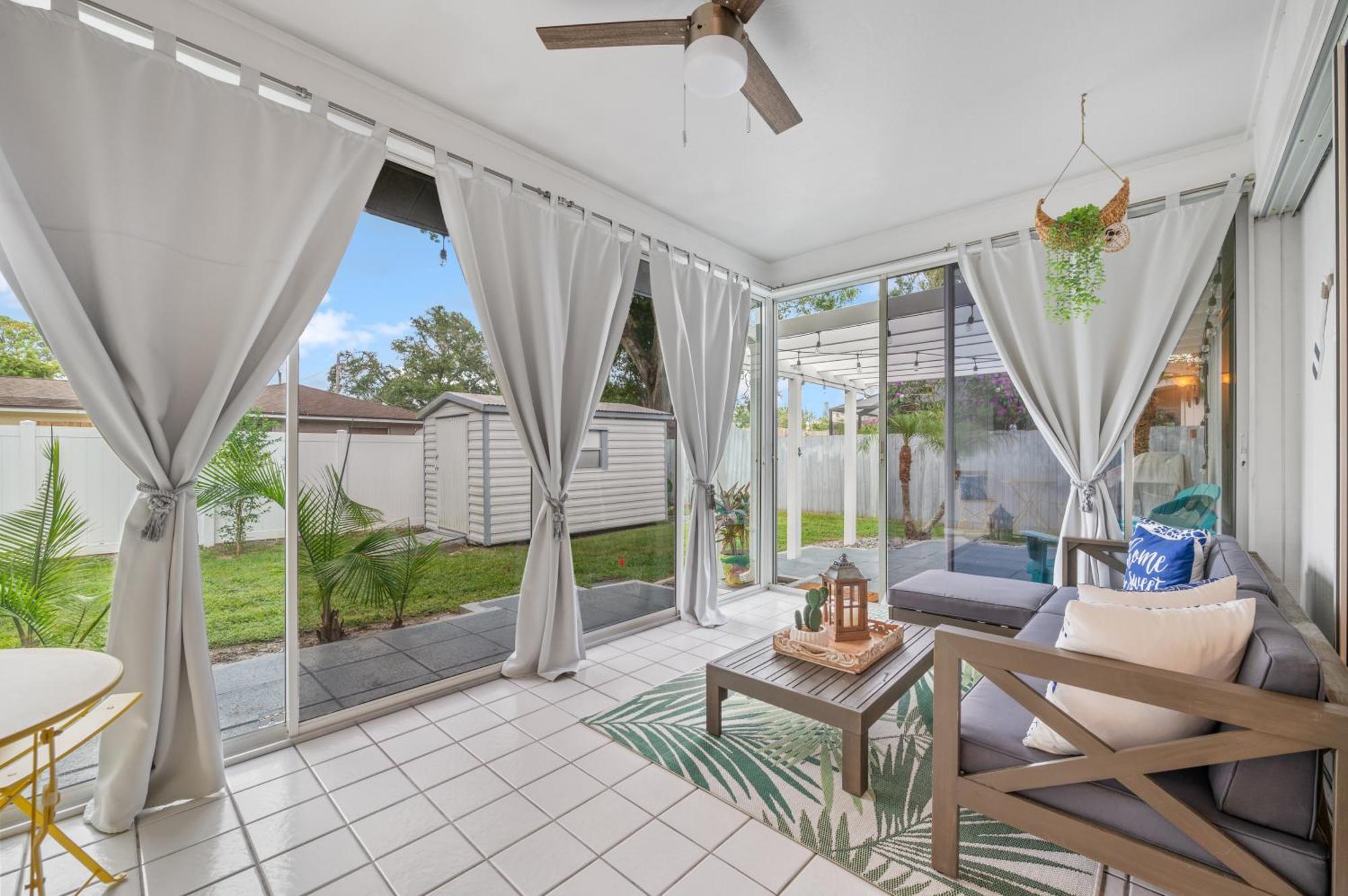Sunshine Home And Romantic Vacation Sarasota Extérieur photo